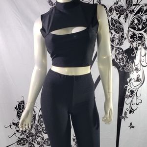 Sleeveless Mock Neck Crop Tank W/ Biker Short